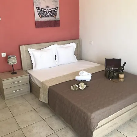 On The Skala Sotiros